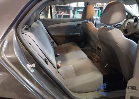 2010 Chevrolet Malibu Ls z USA, uszkodzony, nr VIN 1G1ZB5EB5A4157826